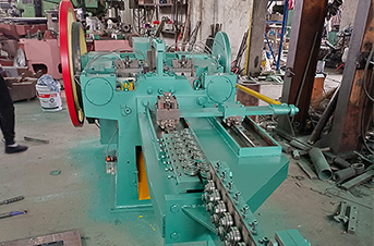 帳篷釘設(shè)備